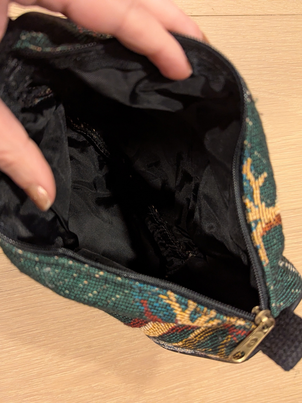 Tapestry Wristlet Pouch in Dark Green with Vintage Golf Scene - Picture 6 of 6